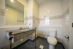 Leonie Condotel (D9), Condominium #633367931